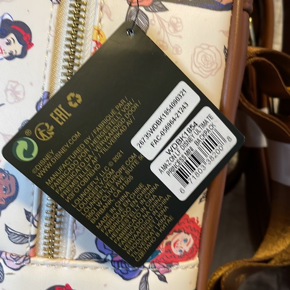 Loungefly Princess backpack - Picture 8 of 8